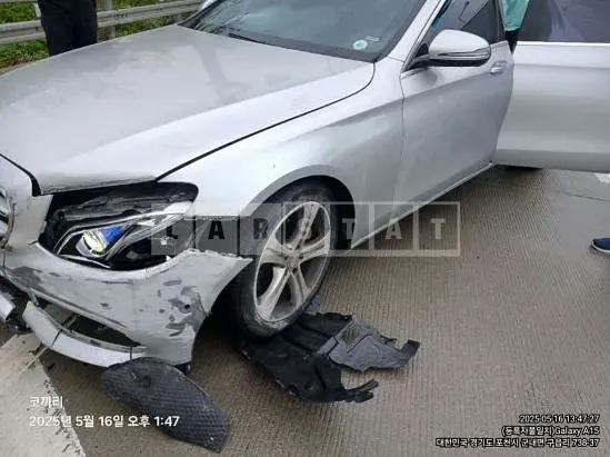 Photo 2 of 16: 2017 Mercedes-Benz E220d — Korean insurance auction