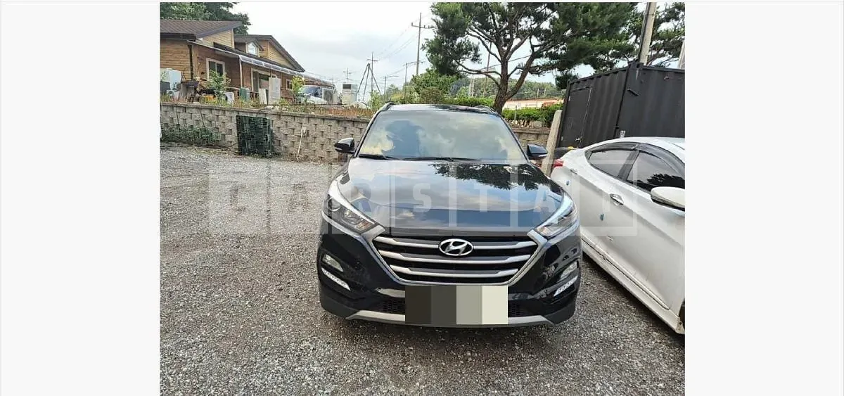 Photo 2 of 33: 2016 Hyundai Tucson TL — Korean insurance auction