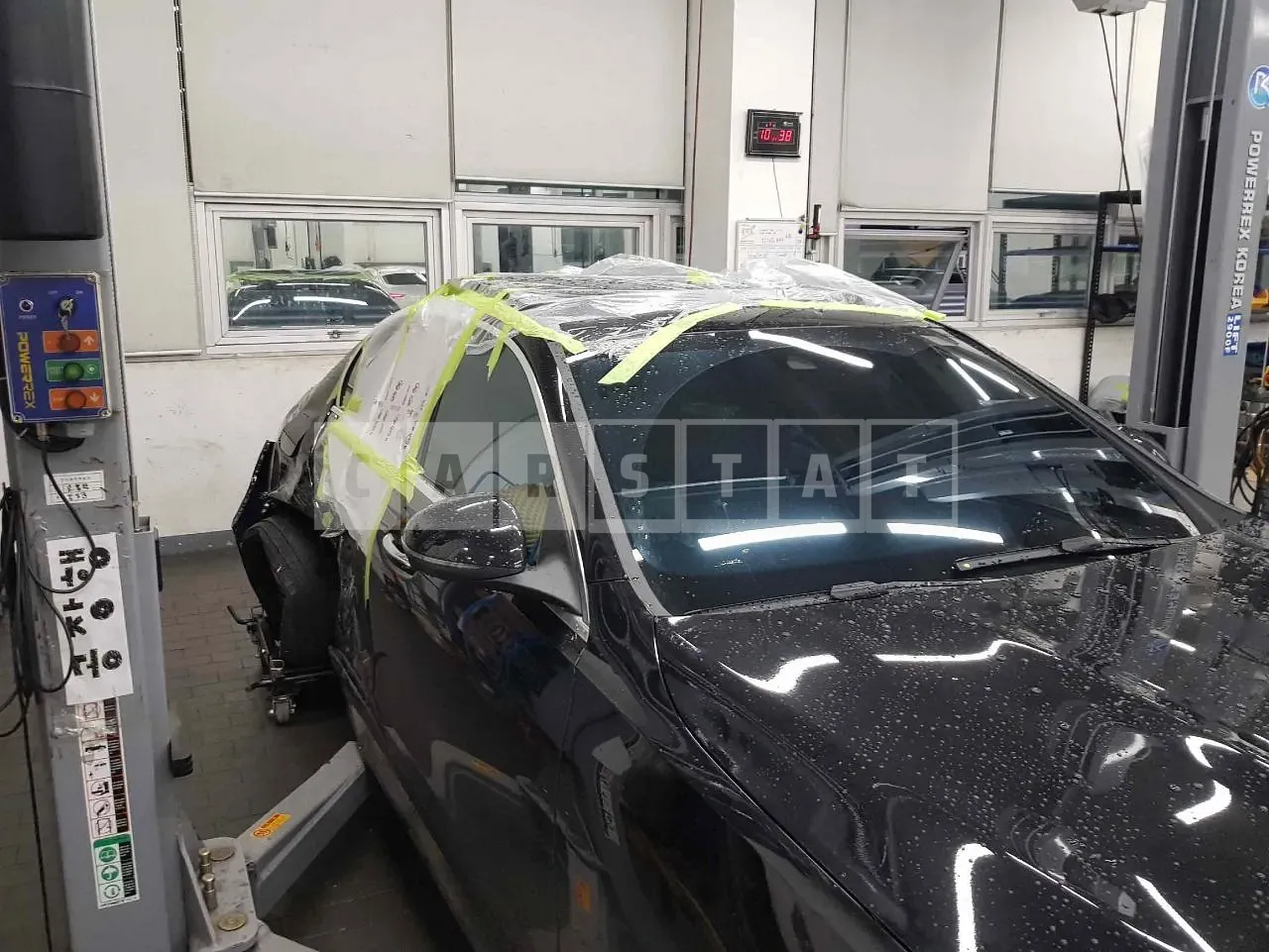 Photo 2 of 37: 2024 Mercedes-Benz C 300 4Matic, VIN W1KAF4HB0RR181700 — Korean insurance auction