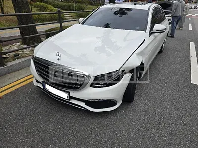 2017 Mercedes-Benz E300