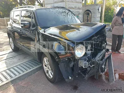 Photo 1 of 5: 2017 Jeep Zip Renegade 2.4 — Korean insurance auction