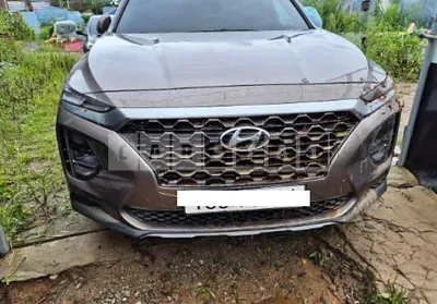 Photo 1 of 7: 2020 Hyundai Santa Fe — Korean insurance auction