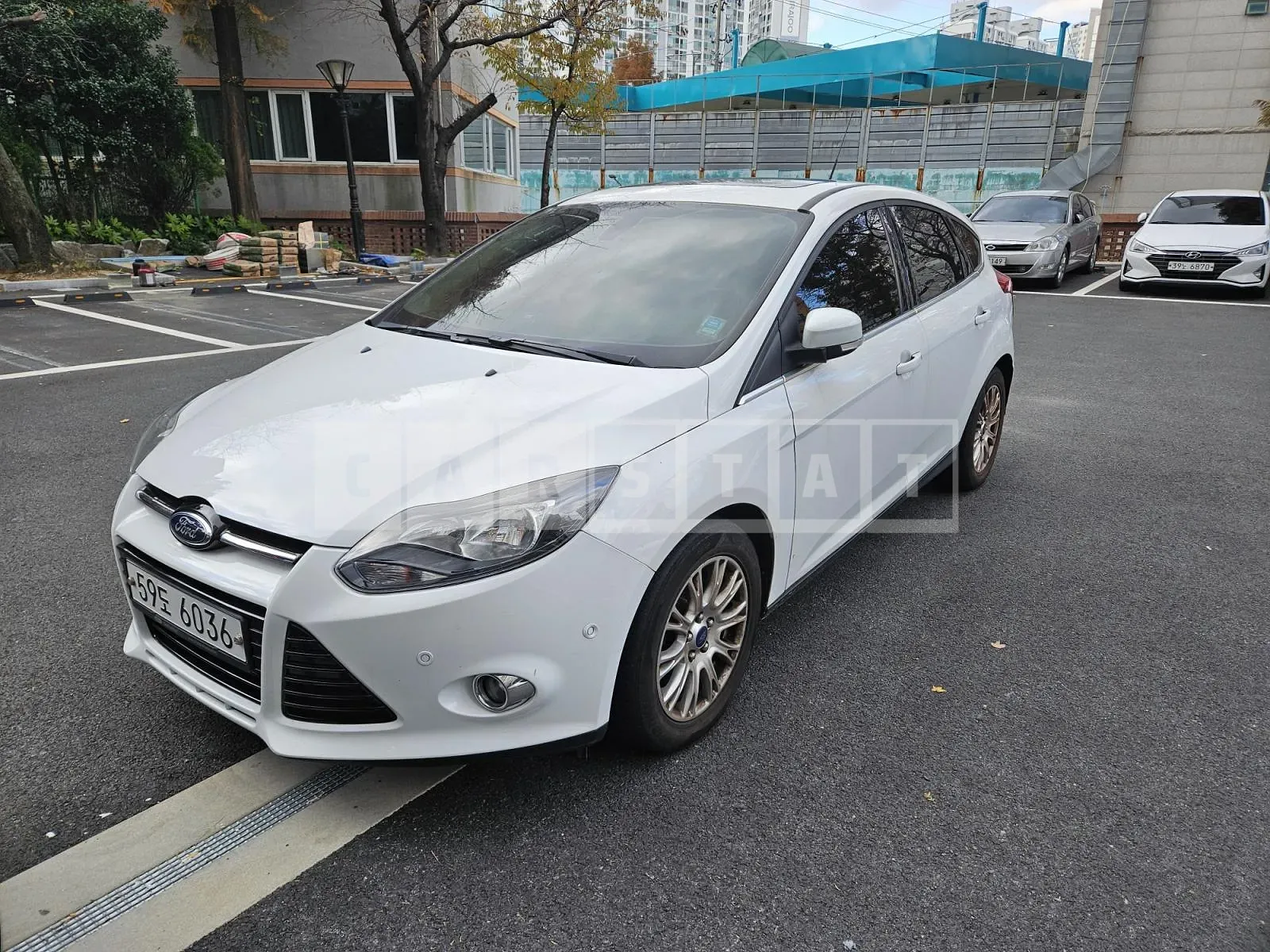 Photo 2 of 7: 2015 Ford Focus 2.0 — Korean insurance auction