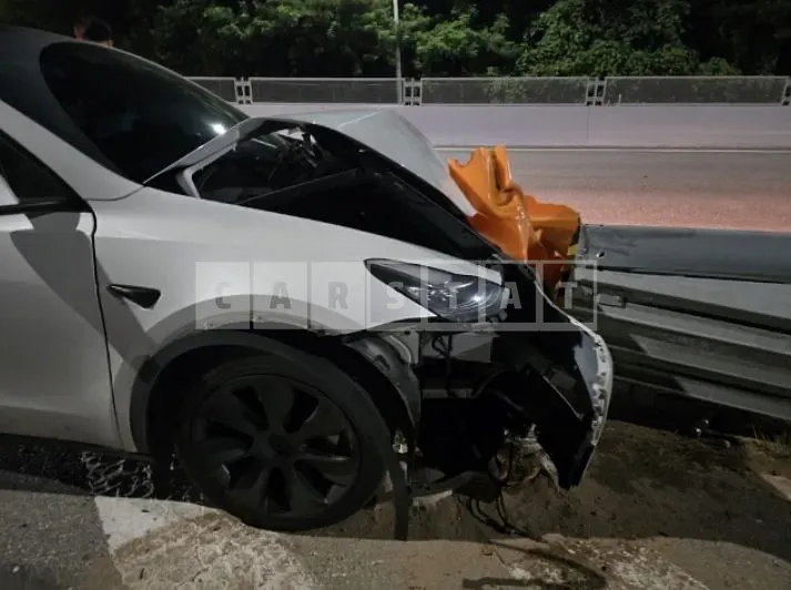 Photo 2 of 10: 2022 Tesla Model Y Long Range — Korean insurance auction
