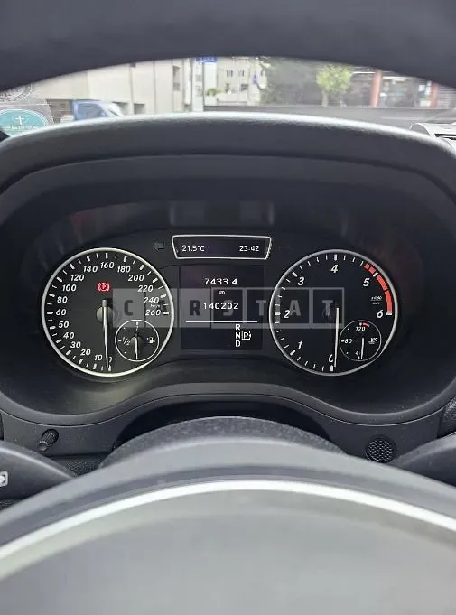 Photo 2 of 15: 2014 Mercedes-Benz B200 CDI — Korean insurance auction