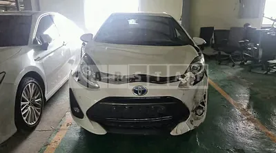 Photo 1 of 7: 2018 Toyota Prius C, VIN JTDKDTB33J1617703 — Korean insurance auction