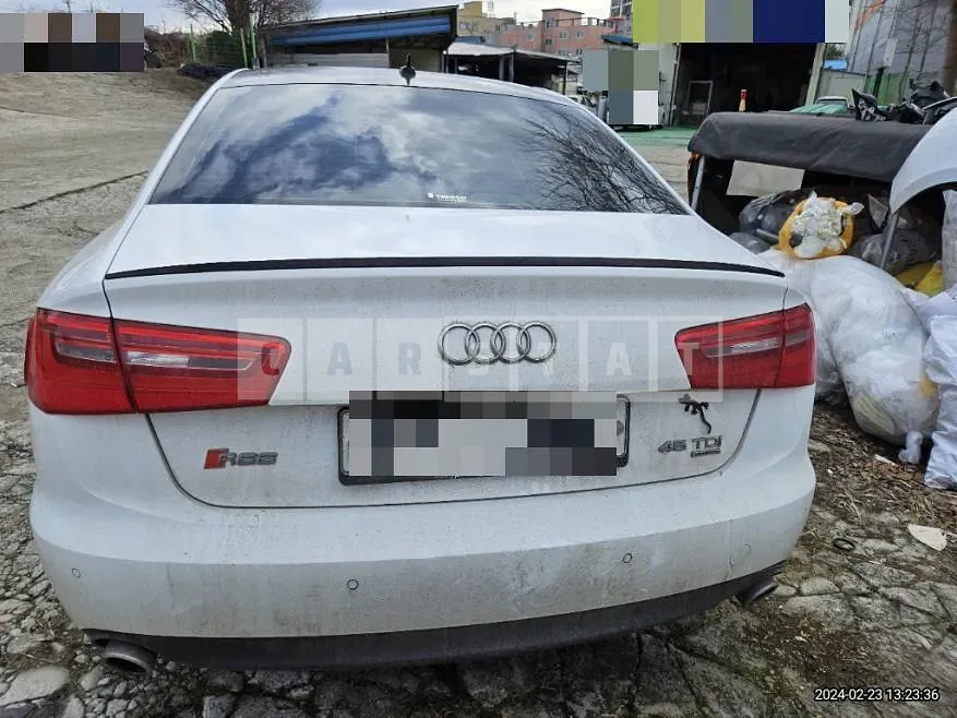 Photo 2 of 8: 2015 Audi A6 45 TDI quattro, VIN WAUZZZ4G1FN024552 — Korean insurance auction