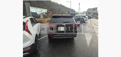 Photo 1 of 10: 2017 Kia Sorento — Korean insurance auction