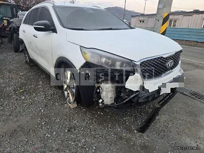 Photo 1 of 19: 2016 Kia Sorento 4WD — Korean insurance auction