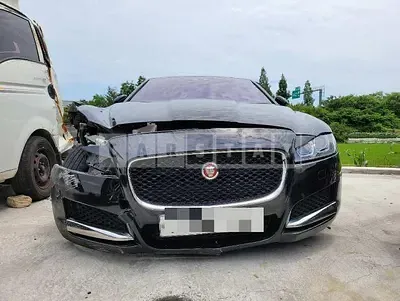Photo 1 of 26: 2017 Jaguar XF 20d, VIN SAJBB4BN3HCY32897 — Korean insurance auction