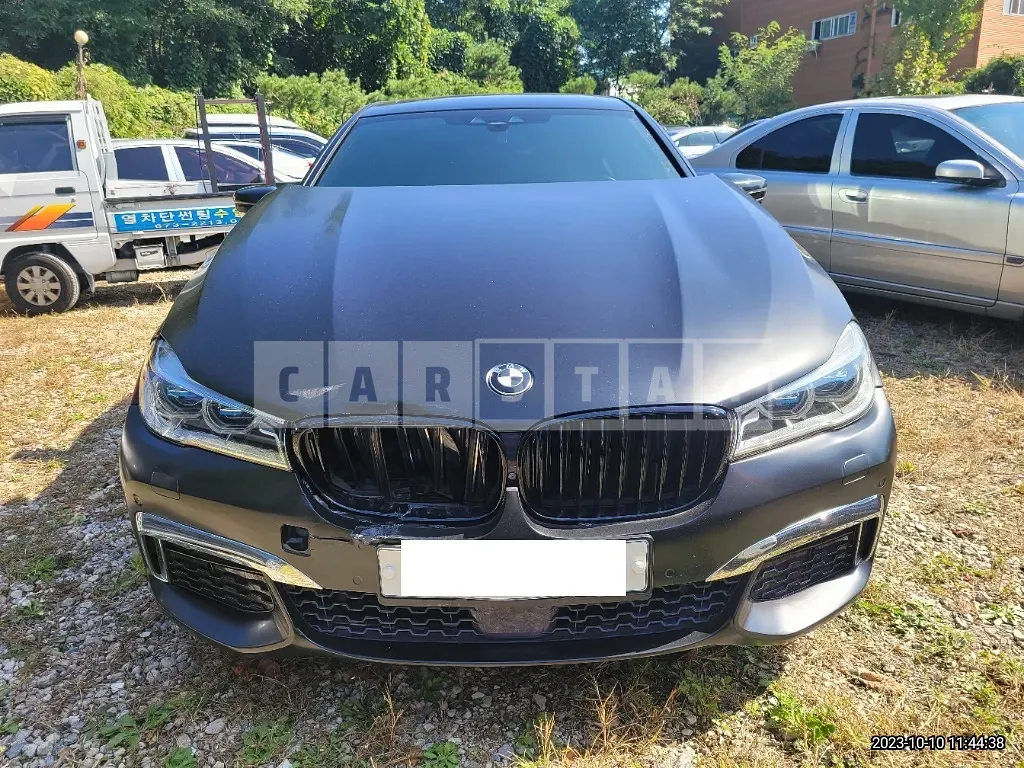Photo 2 of 21: 2016 BMW 730Ld xDrive, VIN WBA7G6108GG678957 — Korean insurance auction
