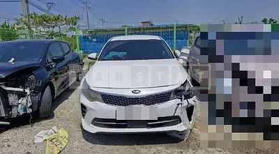 Photo 1 of 14: 2015 Kia K5 — Korean insurance auction