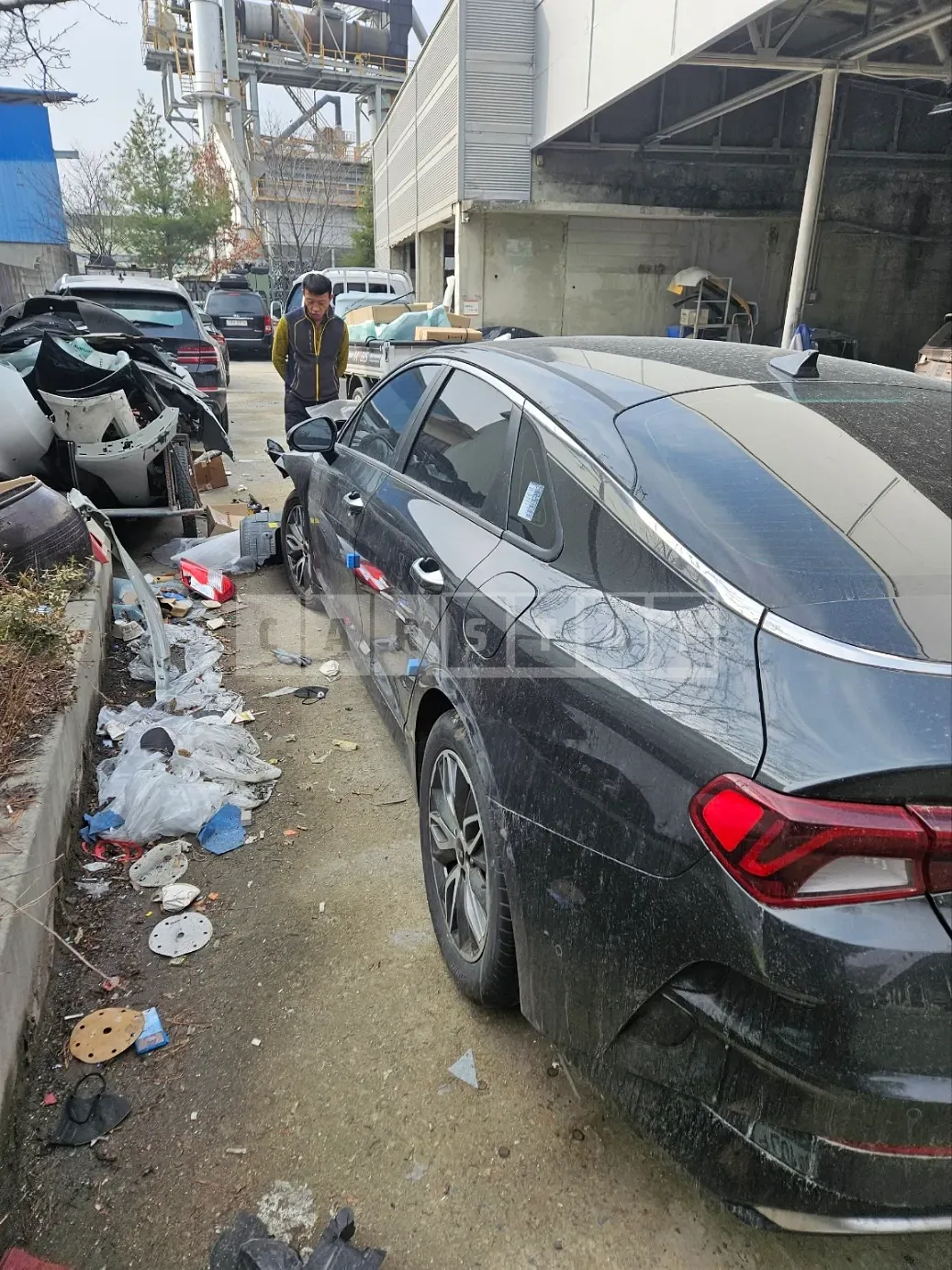 Photo 2 of 16: 2021 Kia K5, VIN KNAG541JBMA012352 — Korean insurance auction