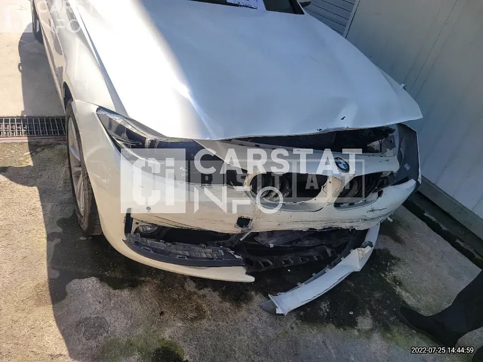 Photo 2 of 13: 2018 BMW 320d GranTurismo, VIN WBA8T3106JG805453 — Korean insurance auction