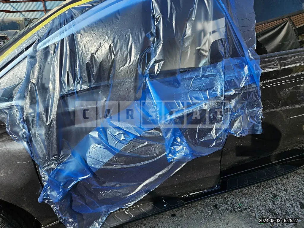 Photo 2 of 16: 2015 Kia Carnivals — Korean insurance auction