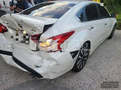 Photo 1 of 5: 2017 Nissan Altima 2.5 — Korean insurance auction