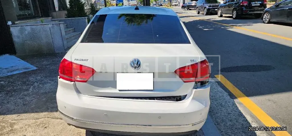 Photo 2 of 15: 2015 Volkswagen Passat 1.8 TSI — Korean insurance auction