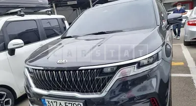 Photo 1 of 21: 2021 Kia Carnival, VIN KNANB81BBMS113372 — Korean insurance auction