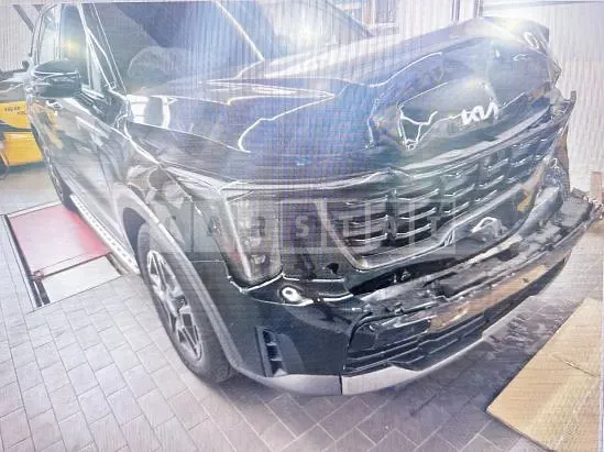 Photo 2 of 19: 2025 Kia Sorento — Korean insurance auction