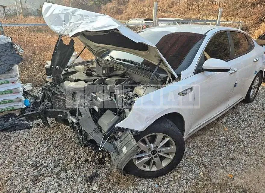 Photo 2 of 14: 2016 Kia K5 LPG — Korean insurance auction