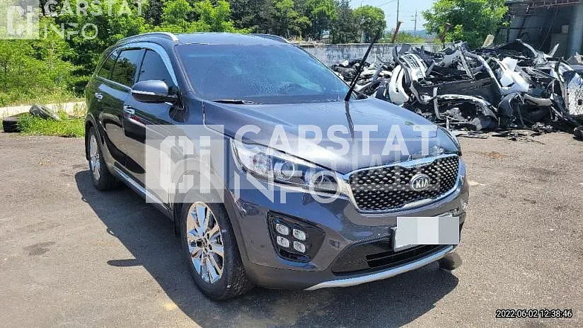 Photo 2 of 11: 2017 Kia Sorento 2.0, VIN KNAPS81ABHA379511 — Korean insurance auction