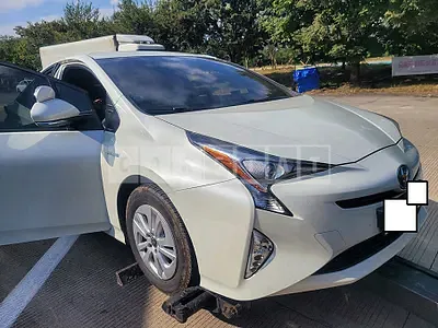 Photo 1 of 11: 2017 Toyota Prius, VIN JTDKBRFU8H3547545 — Korean insurance auction