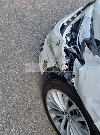 Photo 2 of 27: 2018 BMW 520d, VIN WBAJC3103JWC95539 — Korean insurance auction