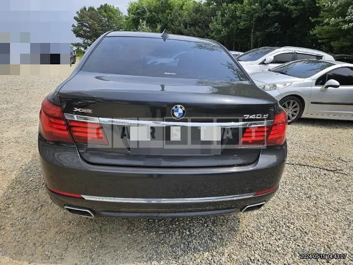 Photo 2 of 16: 2015 BMW 740d xDrive — Korean insurance auction