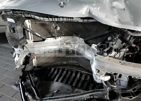 Photo 2 of 35: 2018 Mercedes-Benz E 300 4Matic, VIN WDDZF4KB5JA418034 — Korean insurance auction