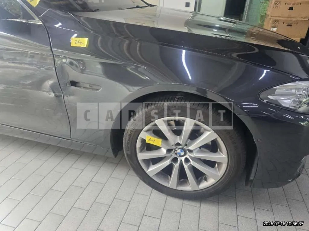 Photo 2 of 21: 2015 BMW 528i — Korean insurance auction
