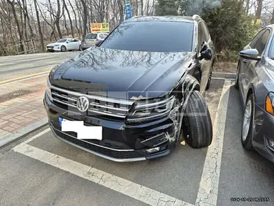 Photo 1 of 22: 2020 Volkswagen Tiguan 2.0 TDI 4MOTION, VIN WVGZZZ5NZLW880594 — Korean insurance auction