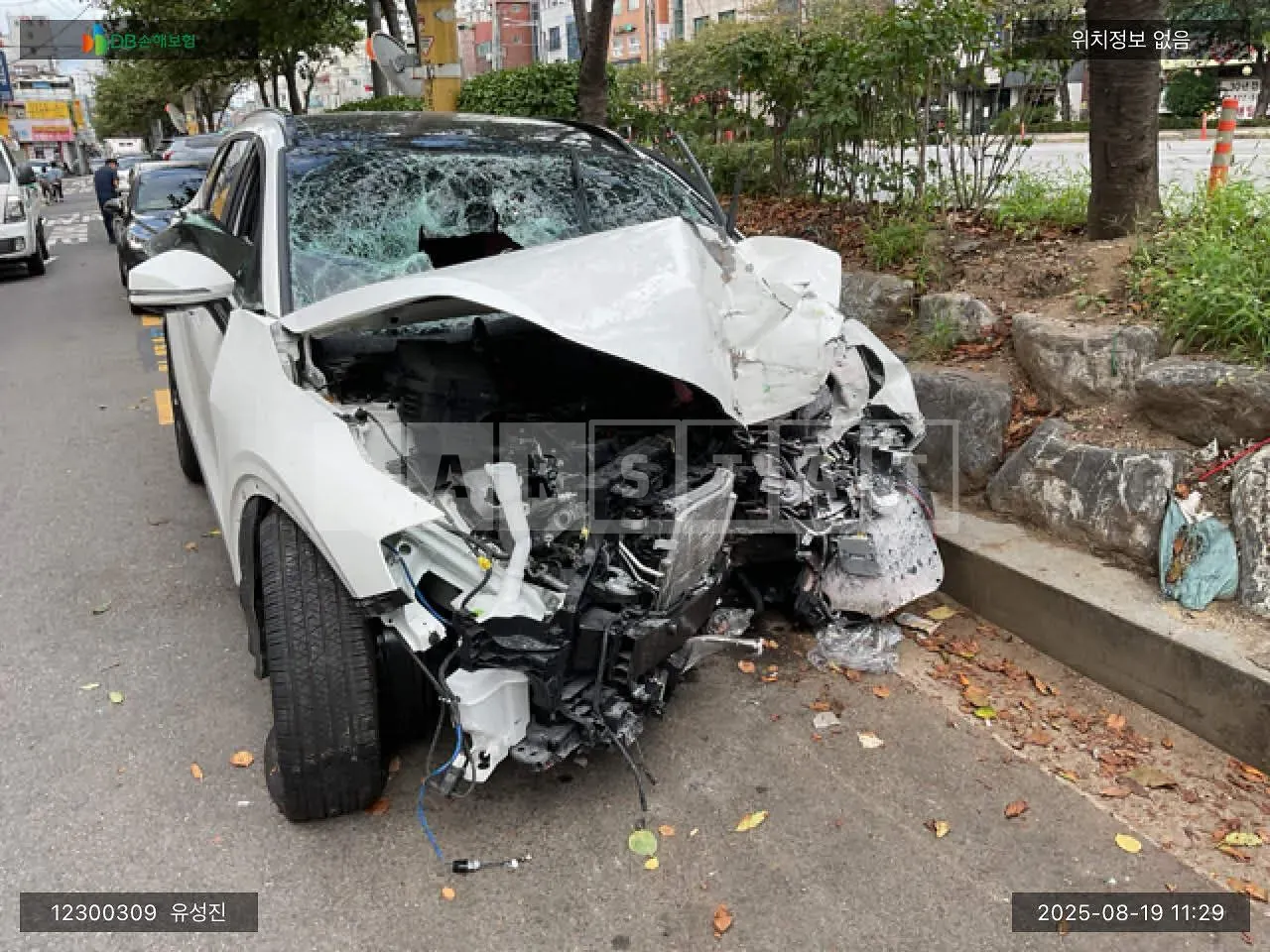 Photo 2 of 15: 2024 Kia Sportage Hybrid, VIN KNAPX81GBRK210651 — Korean insurance auction