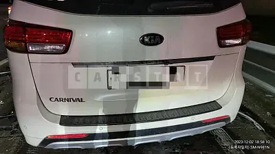 Photo 1 of 22: 2015 Kia Carnivals, VIN KNAMC81ABFS077598 — Korean insurance auction