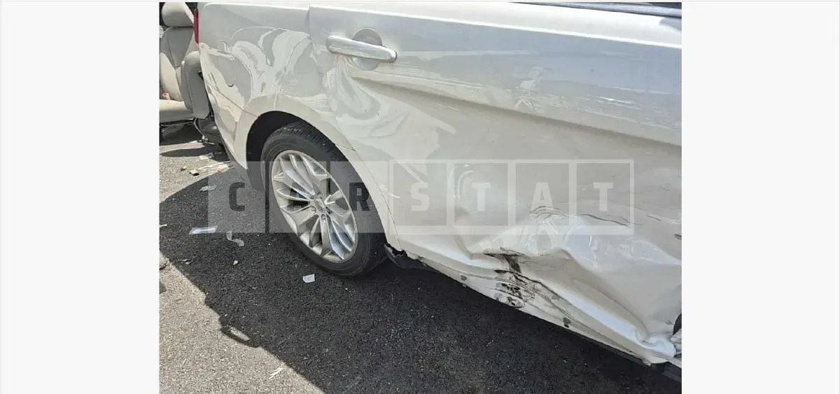 Photo 2 of 23: 2017 Ford Taurus — Korean insurance auction