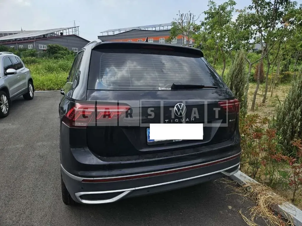 Photo 2 of 13: 2023 Volkswagen Tiguan 2.0 TDI 4MOTION — Korean insurance auction