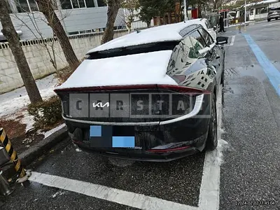 Photo 1 of 16: 2022 Kia EV6 Long Range — Korean insurance auction