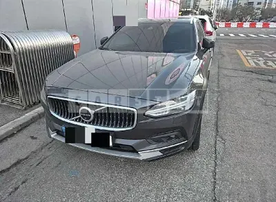 Photo 1 of 49: 2020 Volvo V90CCB5 AWD — Korean insurance auction