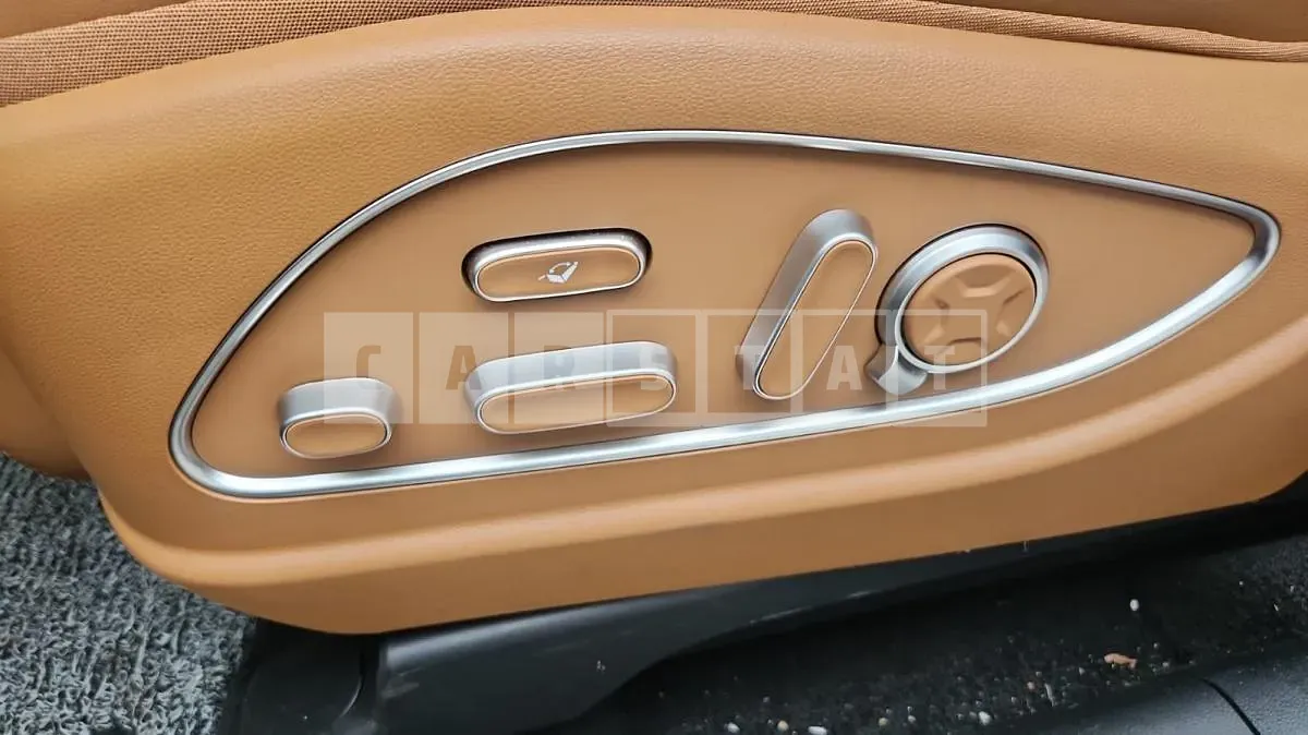 Photo 2 of 16: 2025 Hyundai Palisade — Korean insurance auction