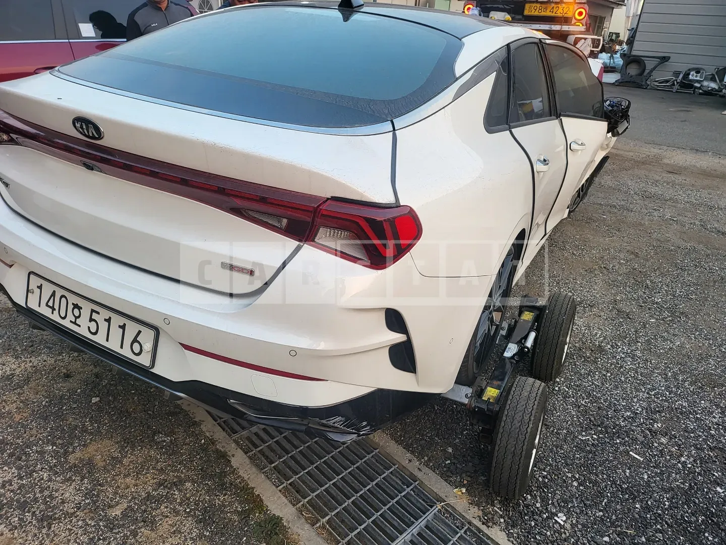 Photo 2 of 5: 2020 Kia K5, VIN KNAG3412BLA011554 — Korean insurance auction