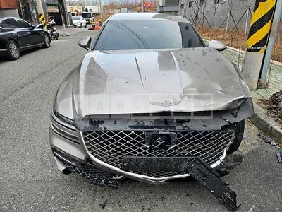 Photo 1 of 6: 2021 Genesis G80 — Korean insurance auction