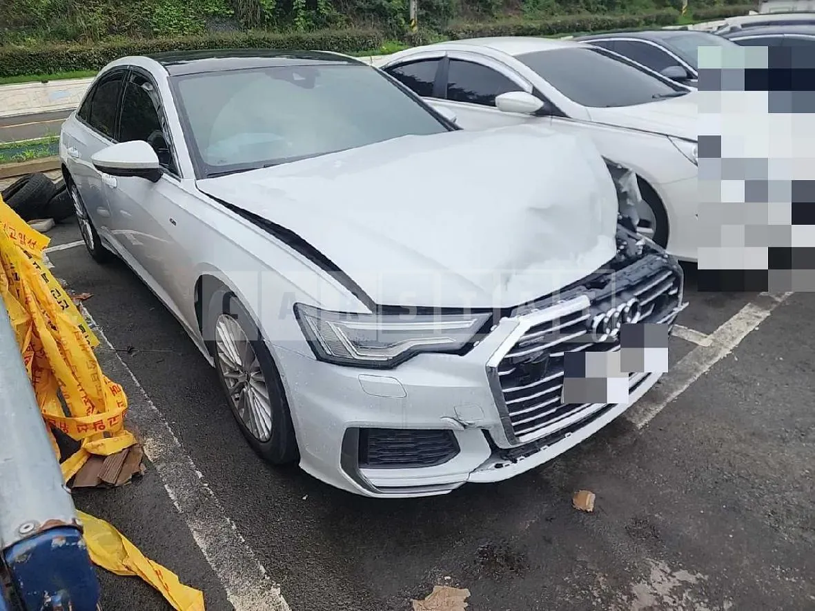 Photo 2 of 14: 2020 Audi A6 45 TFSI quattro, VIN WAUZZZF28LN062910 — Korean insurance auction