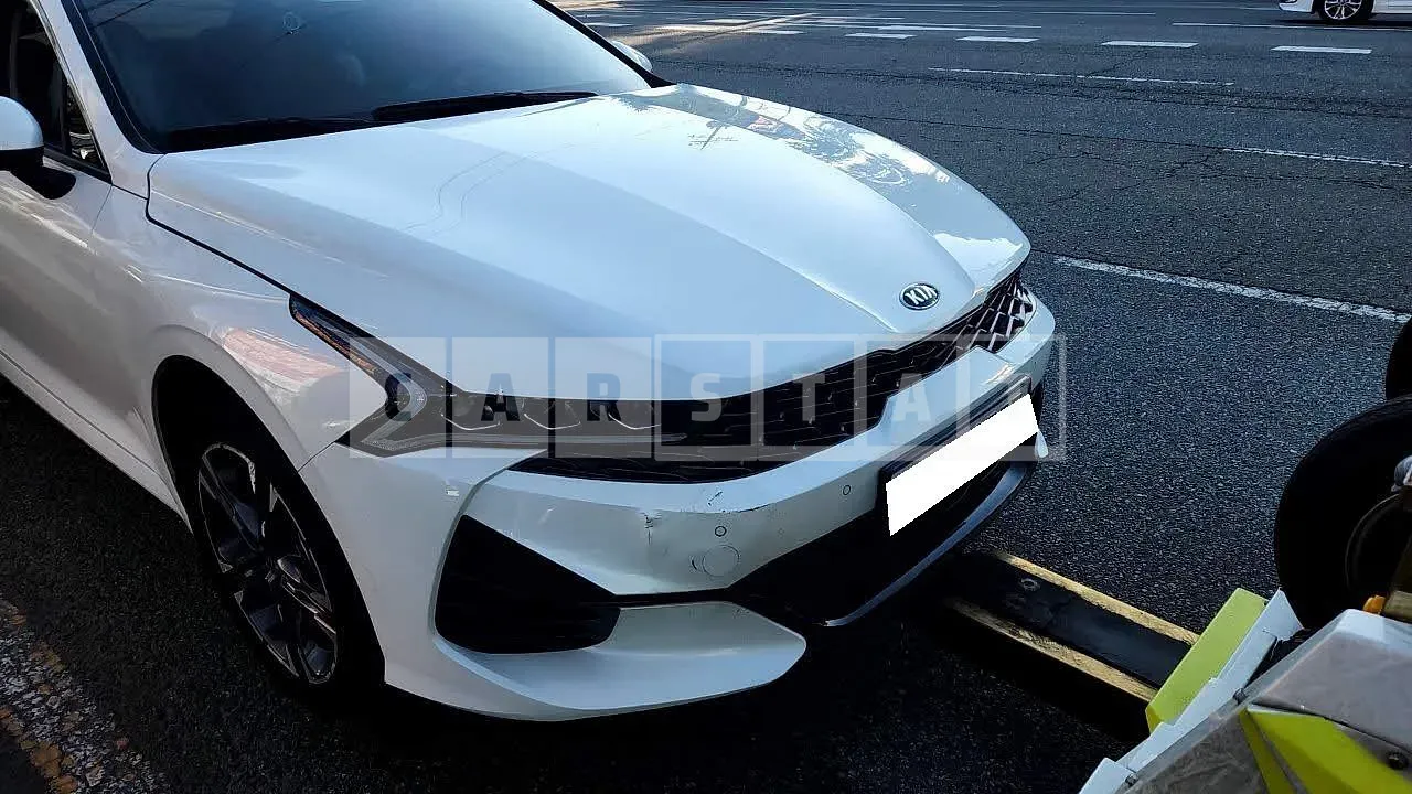 Photo 2 of 24: 2020 Kia K5, VIN KNAG341ABLA001762 — Korean insurance auction