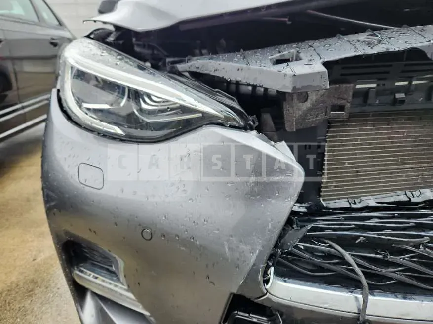 Photo 2 of 5: 2019 Infiniti Q30, VIN SJKCH53E0KA013660 — Korean insurance auction