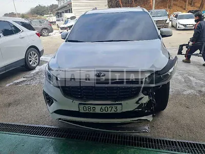Photo 1 of 29: 2019 Kia Carnival, VIN KNAMB81ABKS523672 — Korean insurance auction