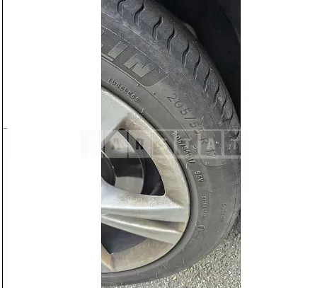 Photo 2 of 20: 2018 BMW Active Tourer — Korean insurance auction