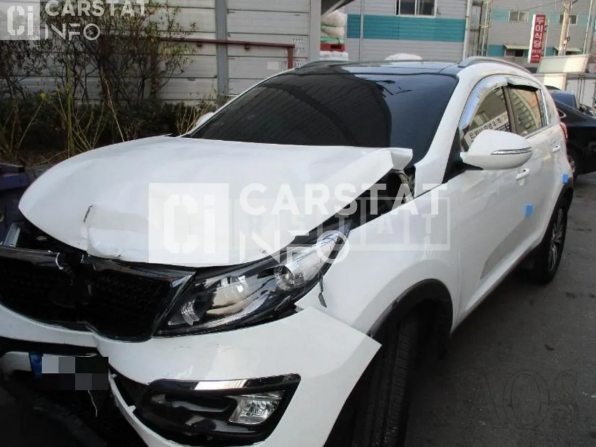 Photo 2 of 12: 2015 Kia Sportage R — Korean insurance auction