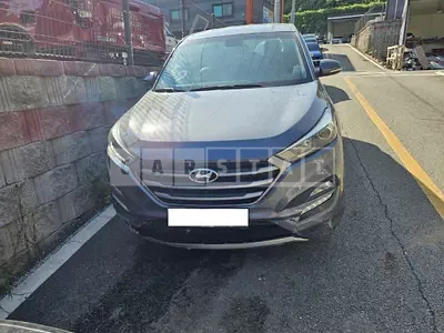 Photo 1 of 12: 2016 Hyundai Tucson — Korean insurance auction
