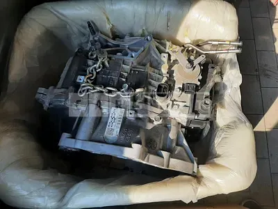 Photo 1 of 3: 2019 Kia Mission /Carnival, VIN KNAMC81ABKS560864 — Korean insurance auction