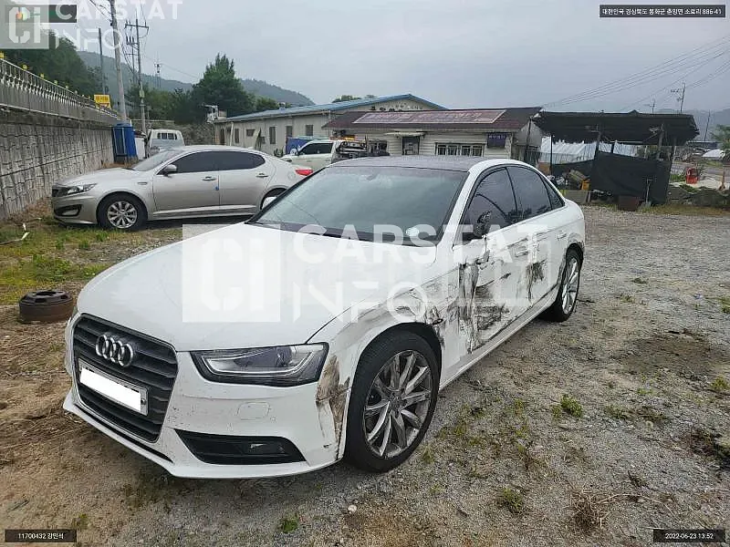 Photo 2 of 12: 2015 Audi A4 30 TDI, VIN WAUZZZ8K7FN030113 — Korean insurance auction