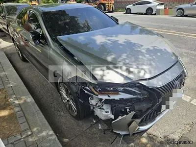 Photo 1 of 34: 2021 Lexus ES300h — Korean insurance auction